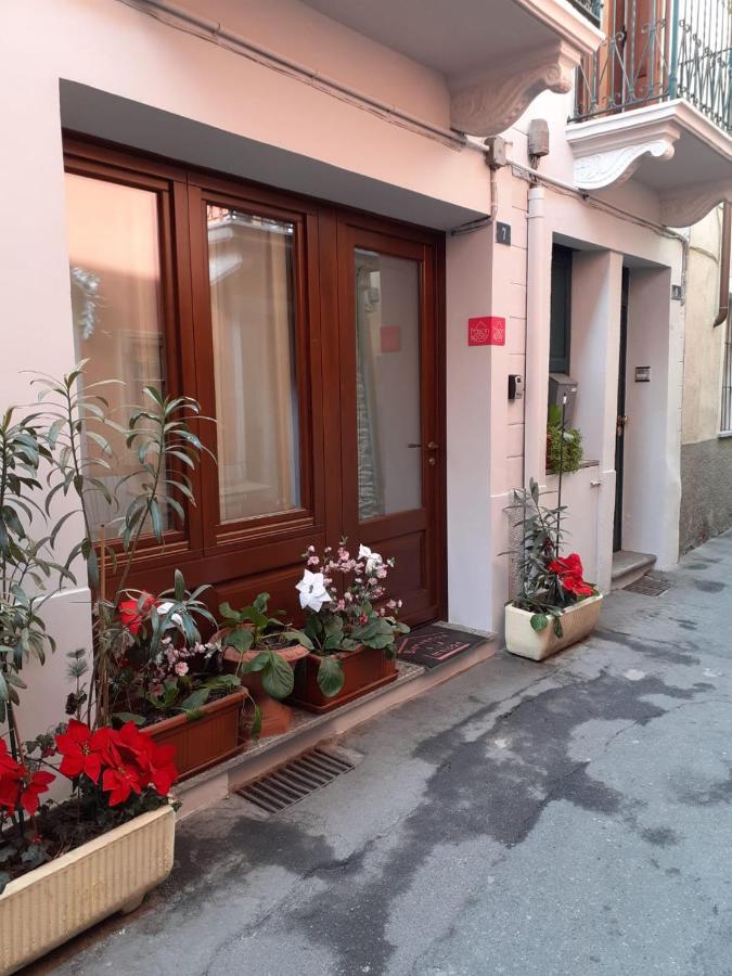 Chambres D'Hotel A Rosy Aosta Buitenkant foto
