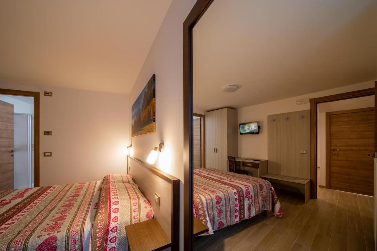 Chambres D'Hotel A Rosy Aosta Buitenkant foto